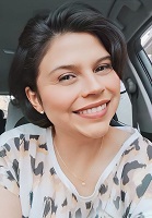 Laura Andrade